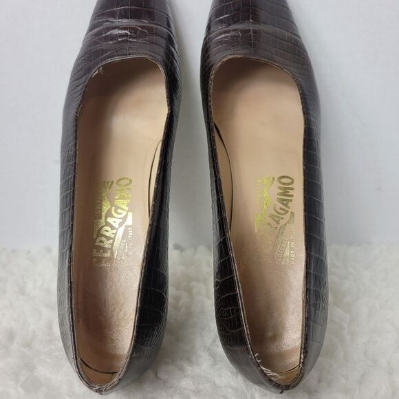 Salvatore Ferragamo Womens Size 9.5 AAA Brown Croc Embossed Leather Heels Pumps - Picture 7 of 11